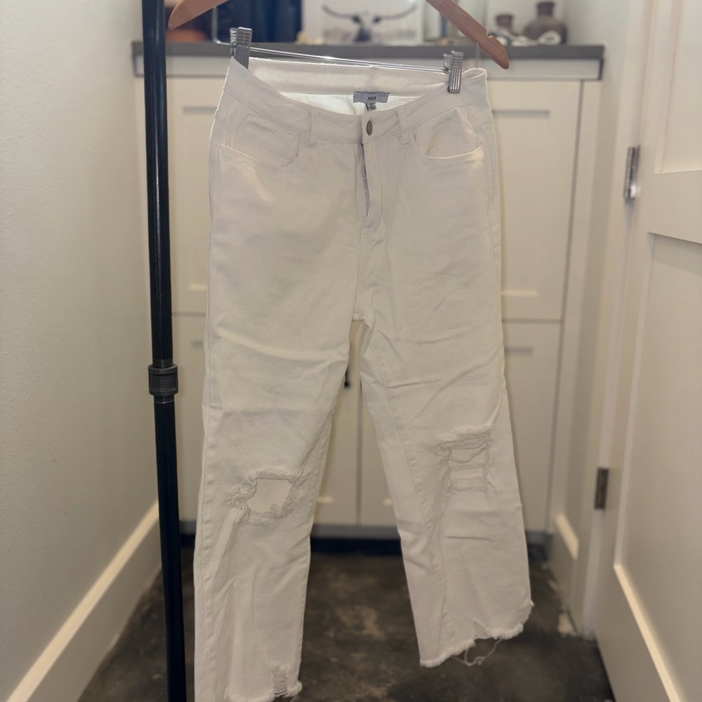 Women's white Jeans